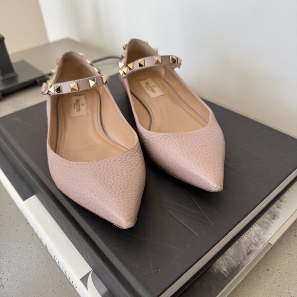 Valentino Garavani Rockstud Mary Jane Flats - Picture 4 of 11